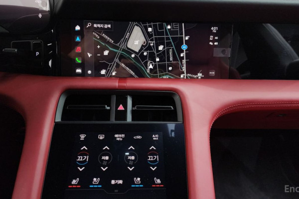 2023 Porsche Taycan с пробегом 14 177 км