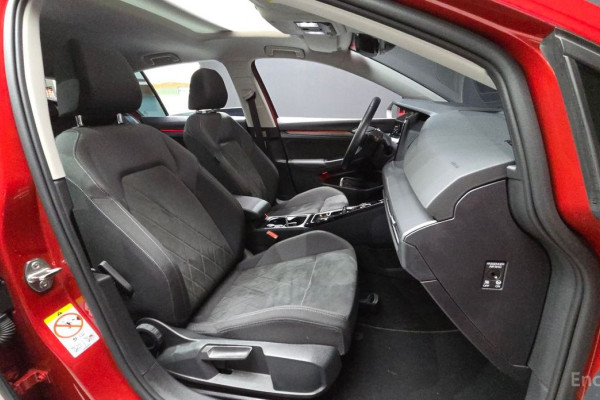 2023 Volkswagen Golf с пробегом 60 194 км