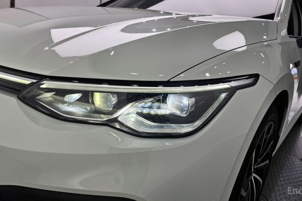 2023 Volkswagen Golf с пробегом 54 229 км