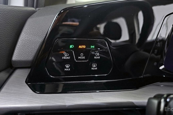 2023 Volkswagen Golf с пробегом 54 229 км