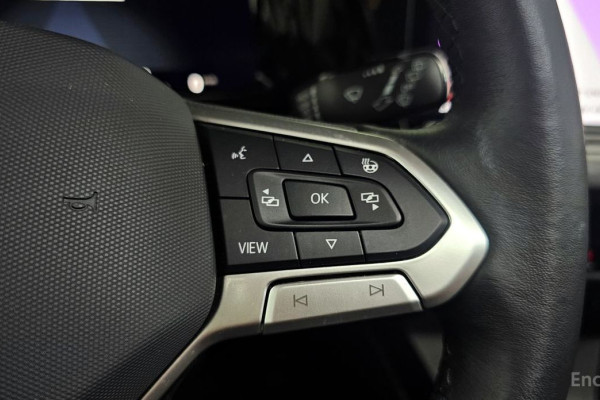 2023 Volkswagen Golf с пробегом 54 229 км