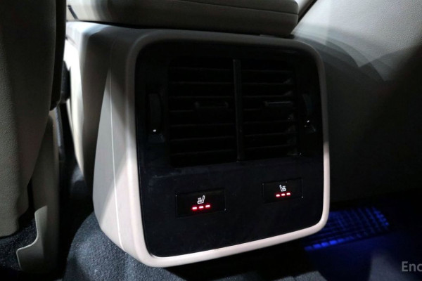 2023 Porsche Taycan с пробегом 17 225 км