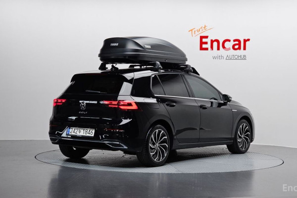 2024 Volkswagen Golf с пробегом 18 384 км