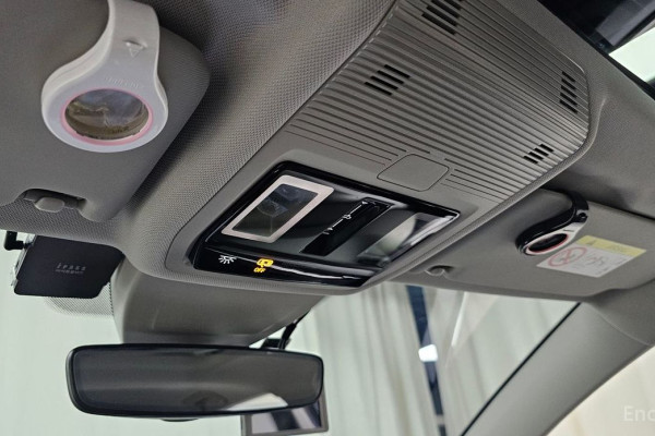 2024 Volkswagen Golf с пробегом 18 384 км