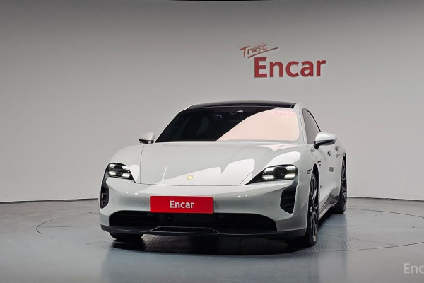 2023 Porsche Taycan с пробегом 35 994 км