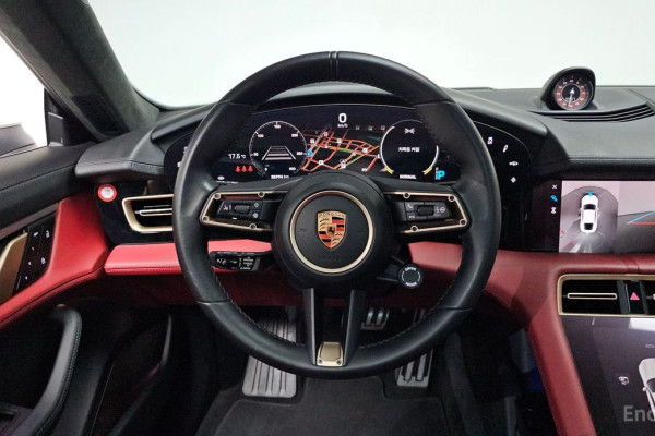 2023 Porsche Taycan с пробегом 35 994 км