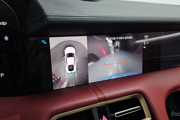 2023 Porsche Taycan с пробегом 35 994 км