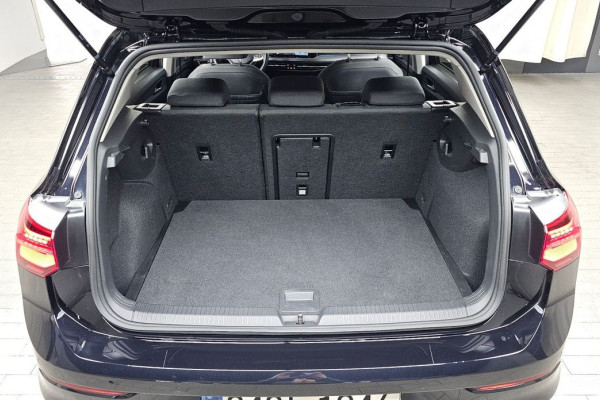 2024 Volkswagen Golf с пробегом 18 384 км