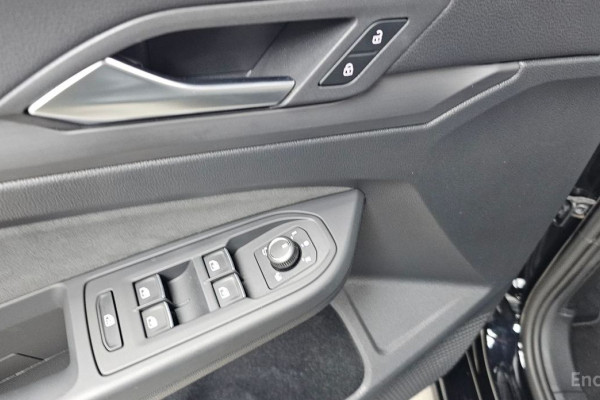 2024 Volkswagen Golf с пробегом 18 384 км