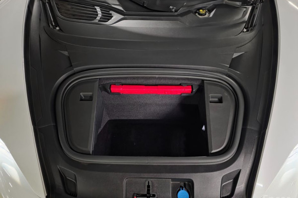 2022 Porsche Taycan с пробегом 52 700 км