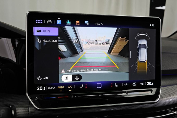 2025 Volkswagen Golf с пробегом 25 697 км