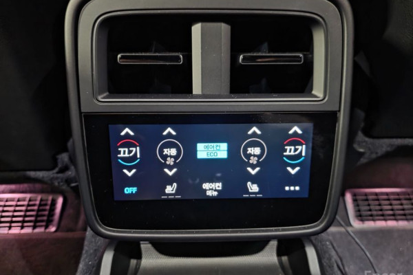 2022 Porsche Taycan с пробегом 52 700 км