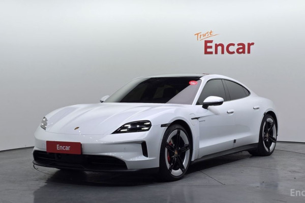 2025 Porsche Taycan с пробегом 38 015 км