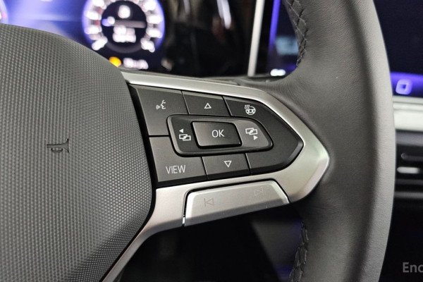 2025 Volkswagen Golf с пробегом 25 697 км