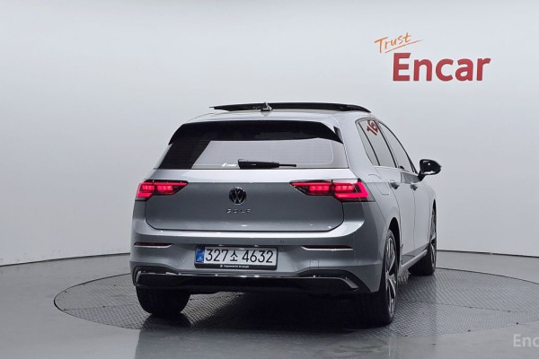 2026 Volkswagen Golf с пробегом 61 км