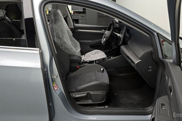 2026 Volkswagen Golf с пробегом 61 км