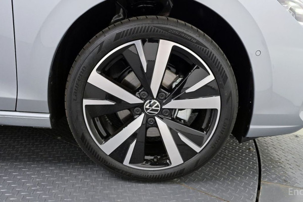 2026 Volkswagen Golf с пробегом 61 км