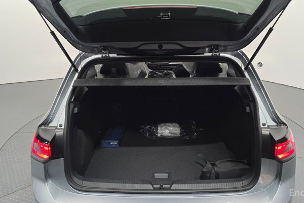 2026 Volkswagen Golf с пробегом 61 км