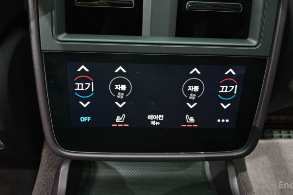 2020 Porsche Taycan с пробегом 26 301 км