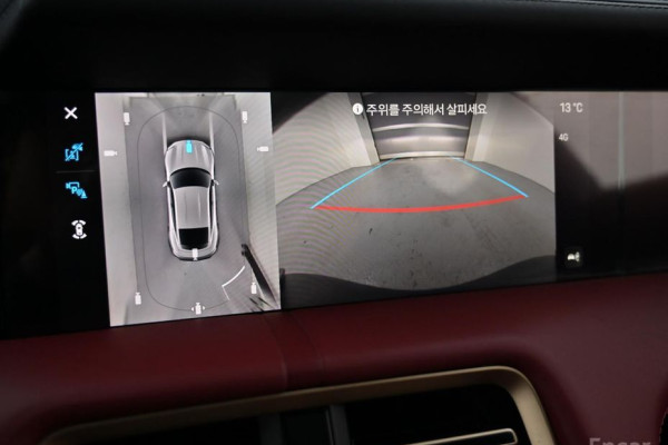 2024 Porsche Taycan с пробегом 13 460 км