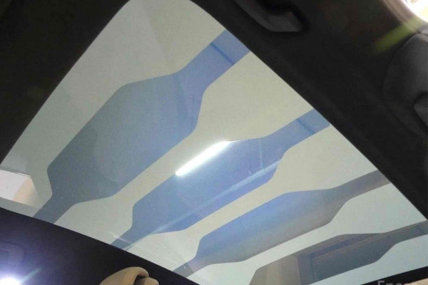 2023 Porsche Taycan с пробегом 38 000 км