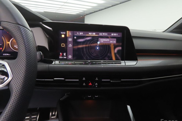 2024 Volkswagen Golf с пробегом 17 500 км