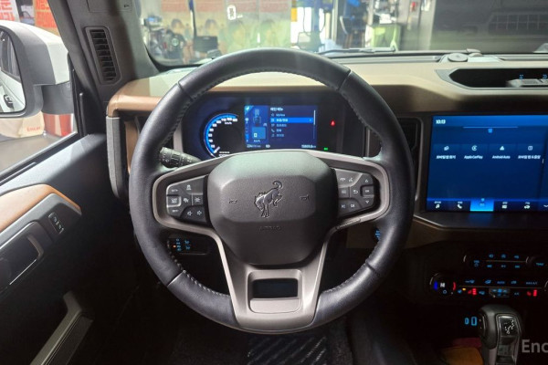 2023 Ford Bronco с пробегом 15 868 км