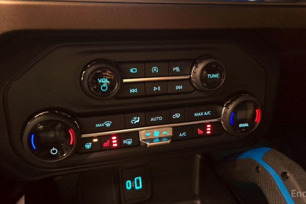 2023 Ford Bronco с пробегом 15 868 км