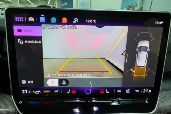 2025 Volkswagen Golf с пробегом 10 605 км