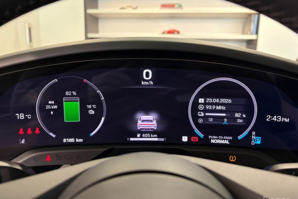 2025 Porsche Taycan с пробегом 8 185 км