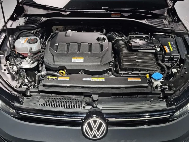 2025 Volkswagen Golf с пробегом 14 949 км