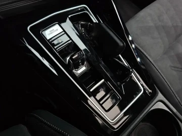 2025 Volkswagen Golf с пробегом 14 949 км