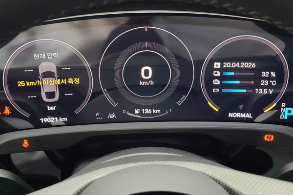 2024 Porsche Taycan с пробегом 19 100 км