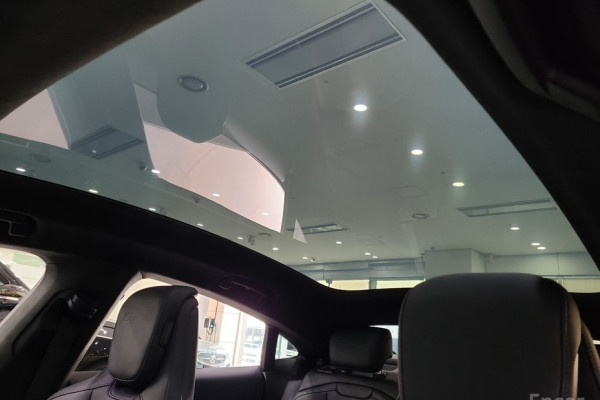 2024 Porsche Taycan с пробегом 19 100 км