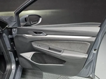 2025 Volkswagen Golf с пробегом 14 949 км