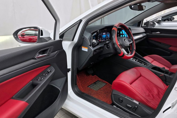 2022 Volkswagen Golf с пробегом 43 580 км