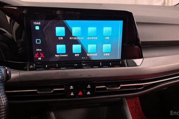 2022 Volkswagen Golf с пробегом 43 580 км