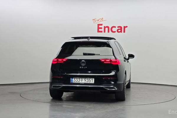 2022 Volkswagen Golf с пробегом 63 454 км