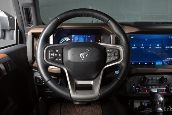 2023 Ford Bronco с пробегом 24 790 км