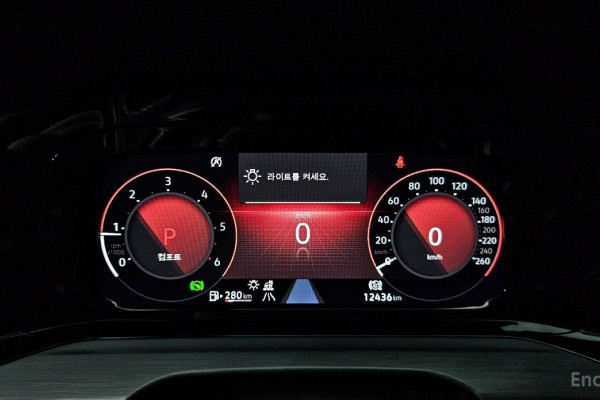 2024 Volkswagen Golf с пробегом 12 436 км