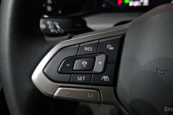 2024 Volkswagen Golf с пробегом 12 436 км