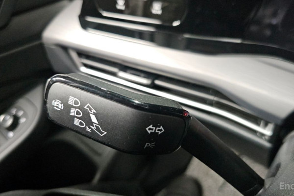 2024 Volkswagen Golf с пробегом 12 436 км