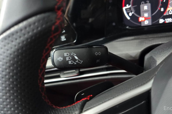 2024 Volkswagen Golf с пробегом 34 260 км