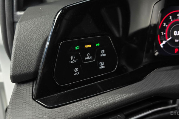 2024 Volkswagen Golf с пробегом 34 260 км