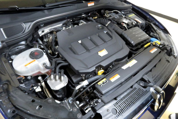 2022 Volkswagen Golf с пробегом 19 900 км