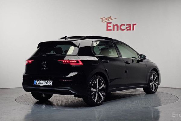 2026 Volkswagen Golf с пробегом 4 495 км