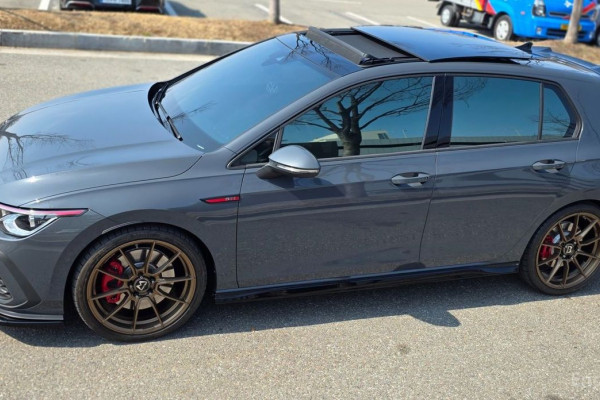 2023 Volkswagen Golf с пробегом 5 900 км