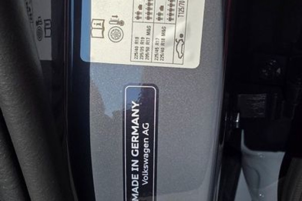 2023 Volkswagen Golf с пробегом 5 900 км