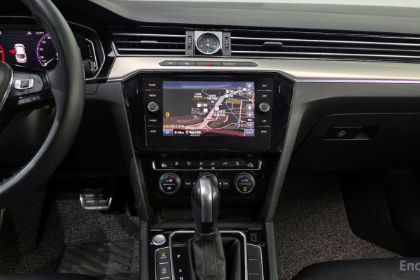 2020 Volkswagen Arteon с пробегом 87 355 км