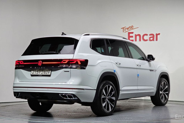 2025 Volkswagen Atlas с пробегом 17 924 км